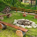 Przy Jeziorze żywieckim Z Widokiem Na Skrzyczne * Żywiec