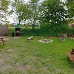 Przy Jeziorze Zywieckim Z Widokiem Na Skrzyczne *