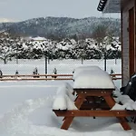 Przy Jeziorze Zywieckim Z Widokiem Na Skrzyczne * Żywiec