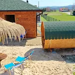 Przy Jeziorze Zywieckim Z Widokiem Na Skrzyczne Zywiec