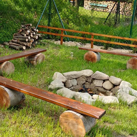 Przy Jeziorze Zywieckim Z Widokiem Na Skrzyczne * Zywiec
