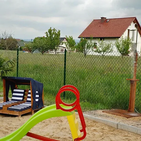 Przy Jeziorze Zywieckim Z Widokiem Na Skrzyczne