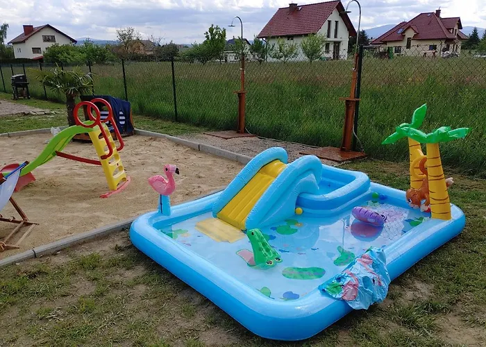 Przy Jeziorze Zywieckim Z Widokiem Na Skrzyczne Żywiec