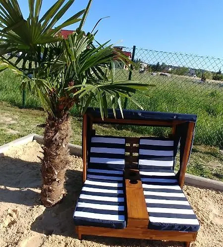 Przy Jeziorze Zywieckim Z Widokiem Na Skrzyczne דירה